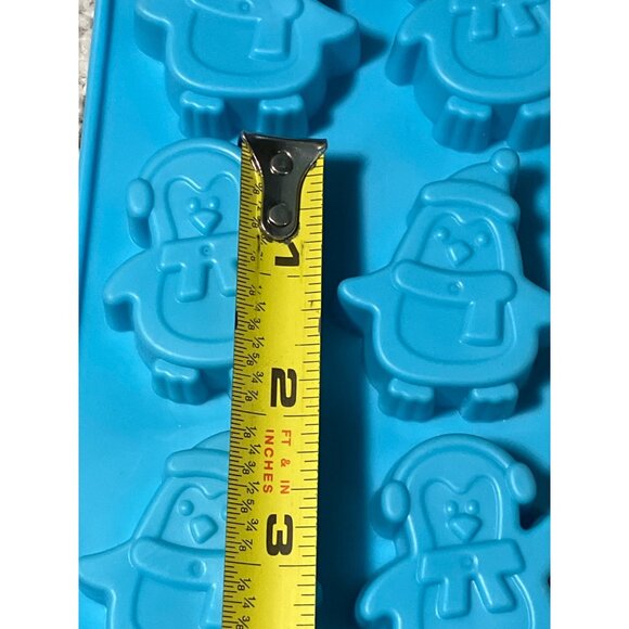 Christmas Flexible Ice Cube Trays Bundle of 3 - Picture 7 of 11